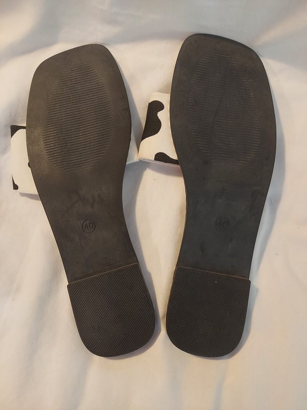 Fashion Brand Company Boho Cow-Print Slide Sandals in White and Black - Picture 2 of 5
